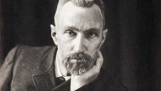 Pierre Curie: pionero en radioactividad y descubridor de los efectos piezoeléctricos