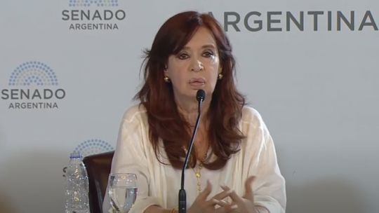 Tras conocerse los argumentos de su condena, Cristina Kirchner recibirá un título 