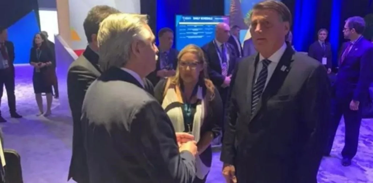Antes de los discursos:  La inesperada charla entre Alberto Fernández y Jair Bolsonaro en la Cumbre de las Américas: de qué hablaron
