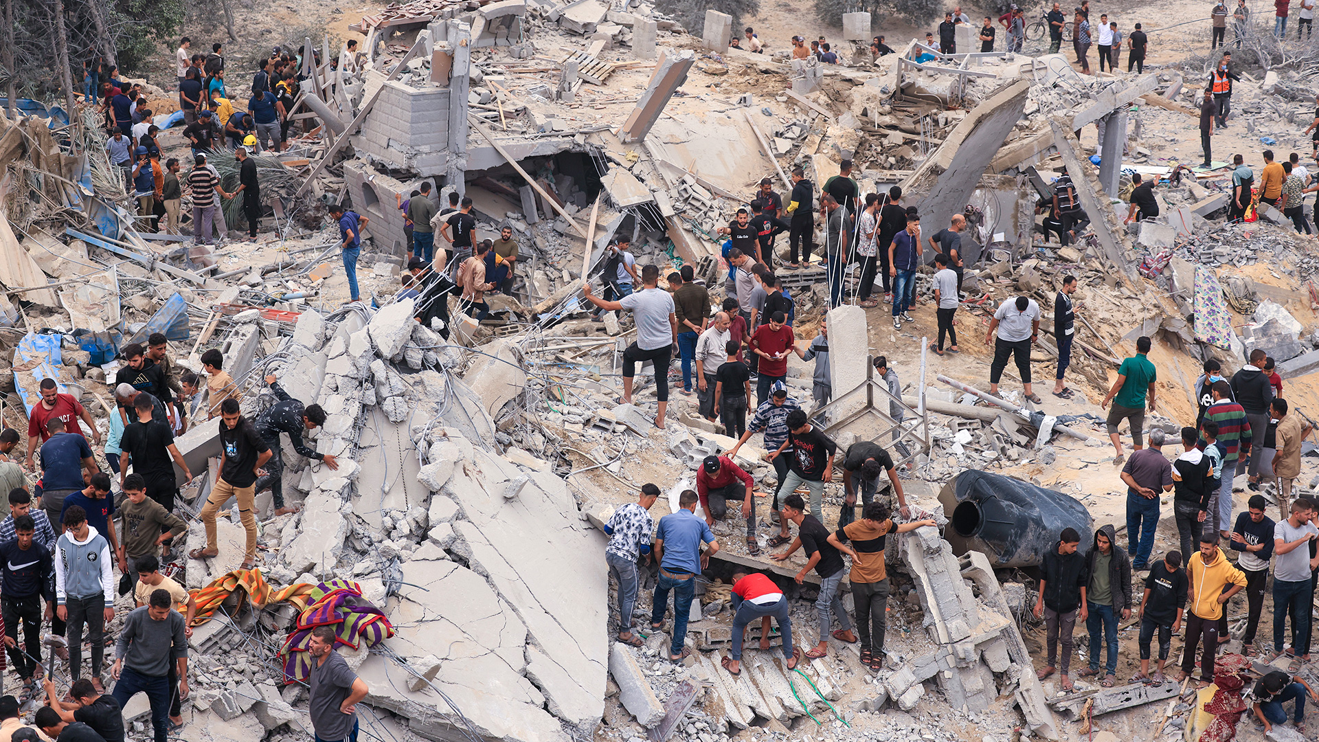 Israel bombardeó Gaza e incrementó los ataques cerca del gran hospital
